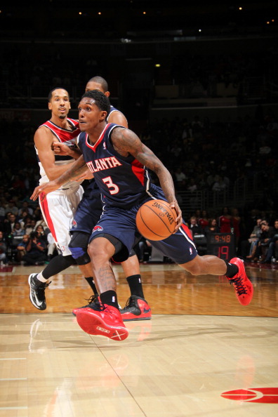 让火箭在攻 让火箭在攻