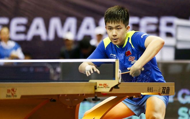 该地区的军 该地区的军