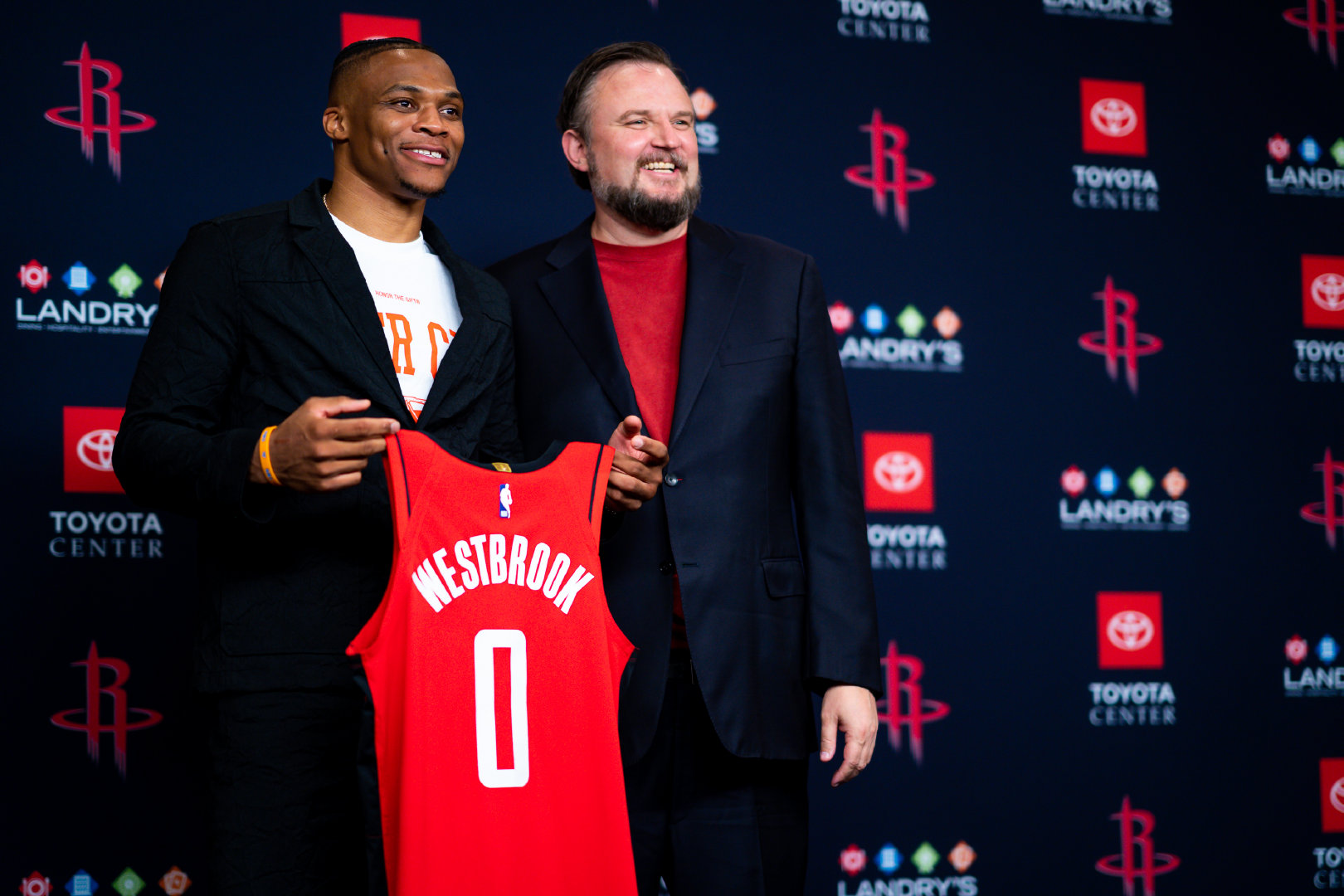 强的战队 强的战队